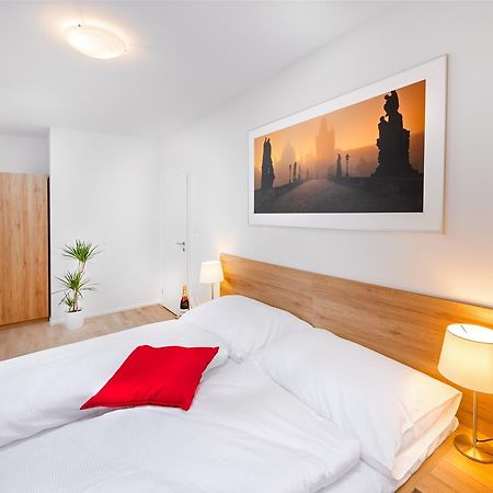 Citywest Apartments Praga Zewnętrze zdjęcie